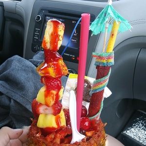 Meet your Posher, Jj